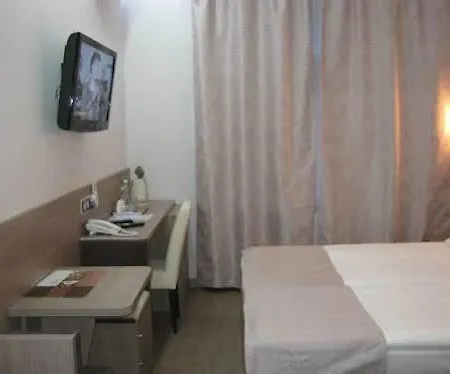 Hotel Elegant 3*
