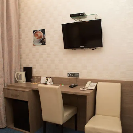 Elegant Hotel 3*